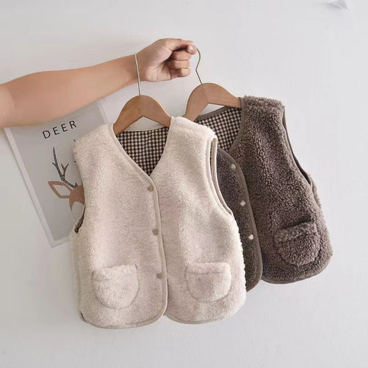特價❗【S3120816】特賣款 兒童背心 雙面穿背心 格子寶寶毛絨柔軟保暖-2色