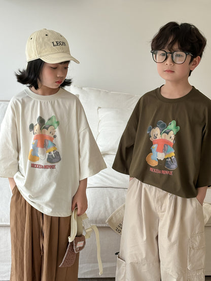 【D4040924】夏季款 兒童T恤 2卡通印花五分袖上衣 寬鬆字母短袖T-2色