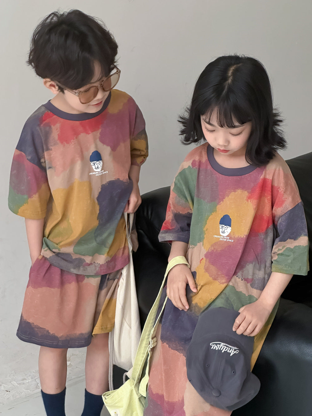 【D4040918】夏季款 兒童套裝 字母塗鴉長款T恤洋裝裙 短袖短褲兩件套-2款