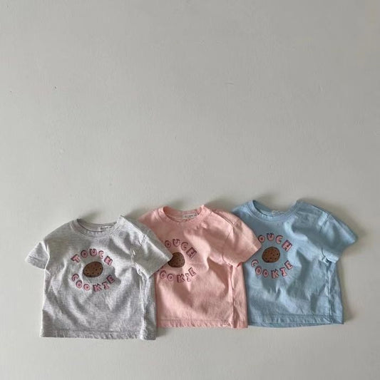 【K4040514】夏季款 嬰幼兒童T恤 短袖麵包圓領短袖簡約T上衣-3色