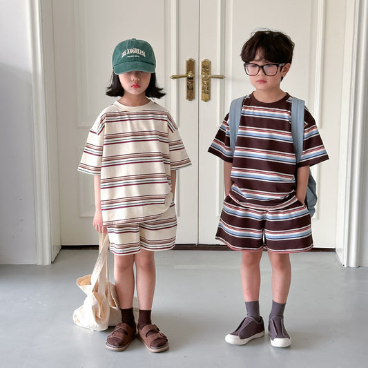 【D4040904】夏季款 兒童套裝 寬鬆條紋兩件套 兒童休閒短袖短褲兩件套-2色