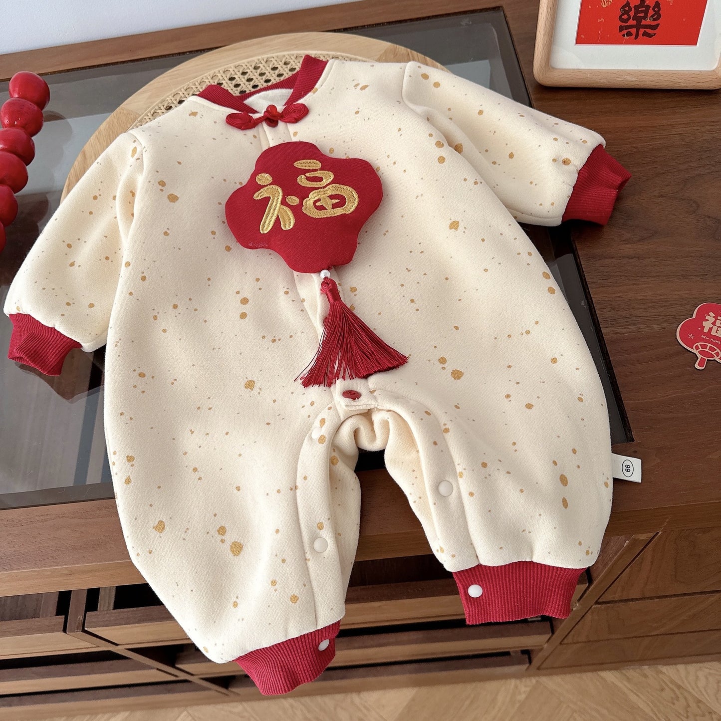  【D4112916】新年嬰幼兒福字拜年服 冬季中國風加絨連身爬服 66-90cmBaby Parks 童裝批發 Baby Parks 童裝批發