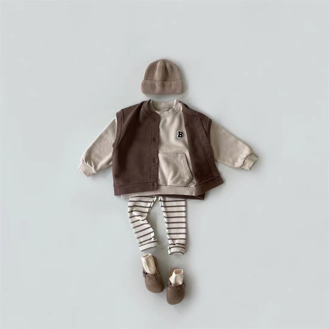  【K2092010】春秋嬰幼兒刺繡B長袖休閒套頭上衣-2色Baby Parks 童裝批發 Baby Parks 童裝批發