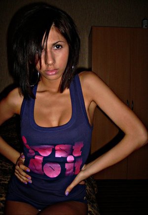 Anna, 42