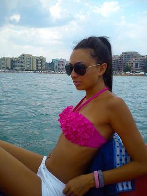 Anna, 42