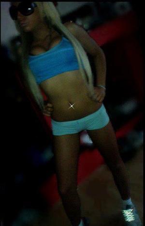 Malin, 25