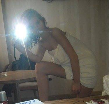 Maja, 22