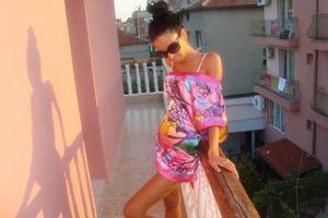 Tonje, 31