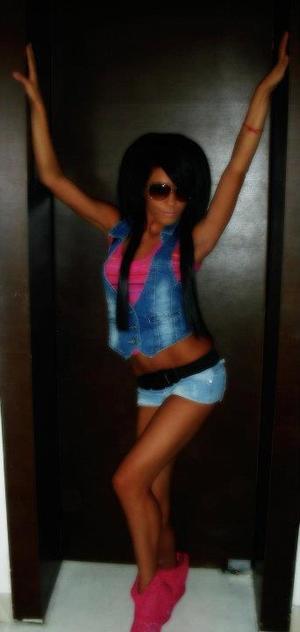 Lene, 43