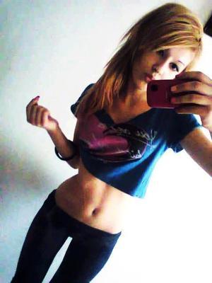 Kaja, 34